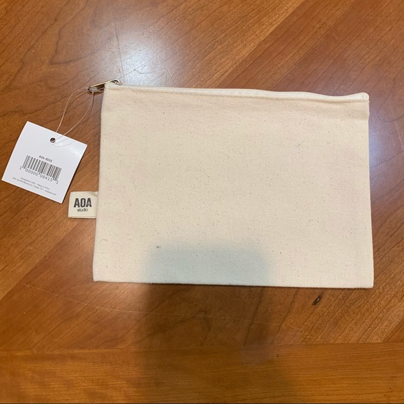 NWT Canvas Live Love Lipstick  Makeup Bag - Picture 4 of 4